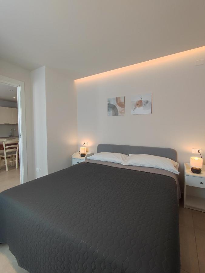 Casa Italo Apartment Gardone Riviera Exterior photo